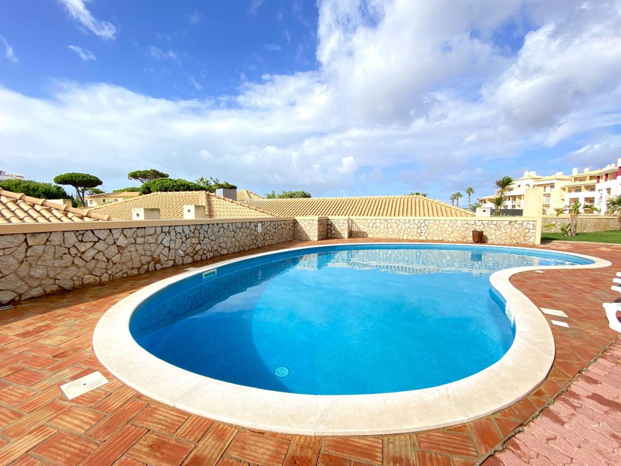 Apartament Albufeira Sunny Style With Pool By Homing Zewnętrze zdjęcie
